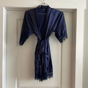 Womens navy blue lace detailed robe